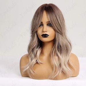 Yorksale wig medium length